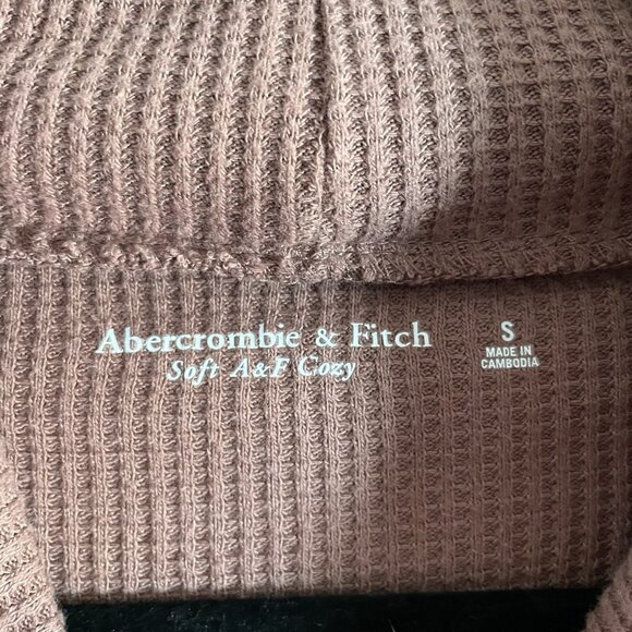 Abercrombie & Fitch Soft A&F Cozy Women S Brown Waffle Knit Turtleneck Sweater - Picture 7 of 10